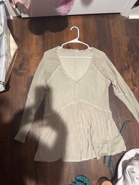 POL Women's V-Neck Long Sleeve Tunic Top — Light Beige